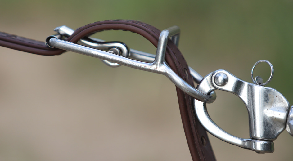 KLAMRA 32 mm do pasa- 1 szt. 