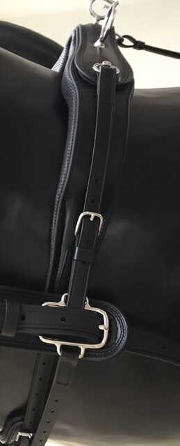 BioThane LUX anatomic saddel Pair